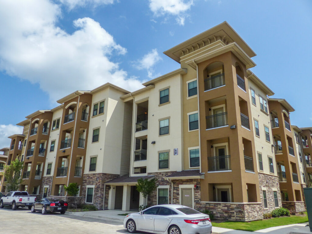 multifamily investment, apartment building